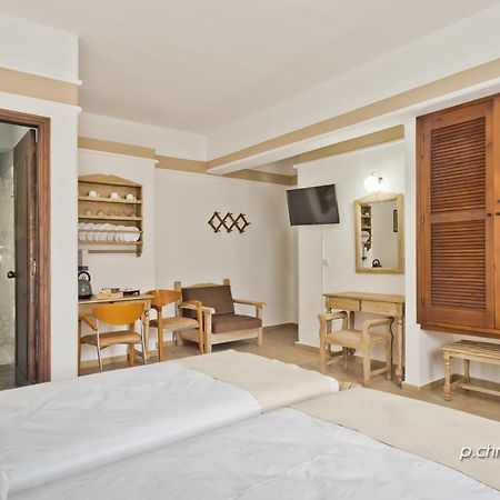 Philoxenia Studios 2 Karpathos Bagian luar foto