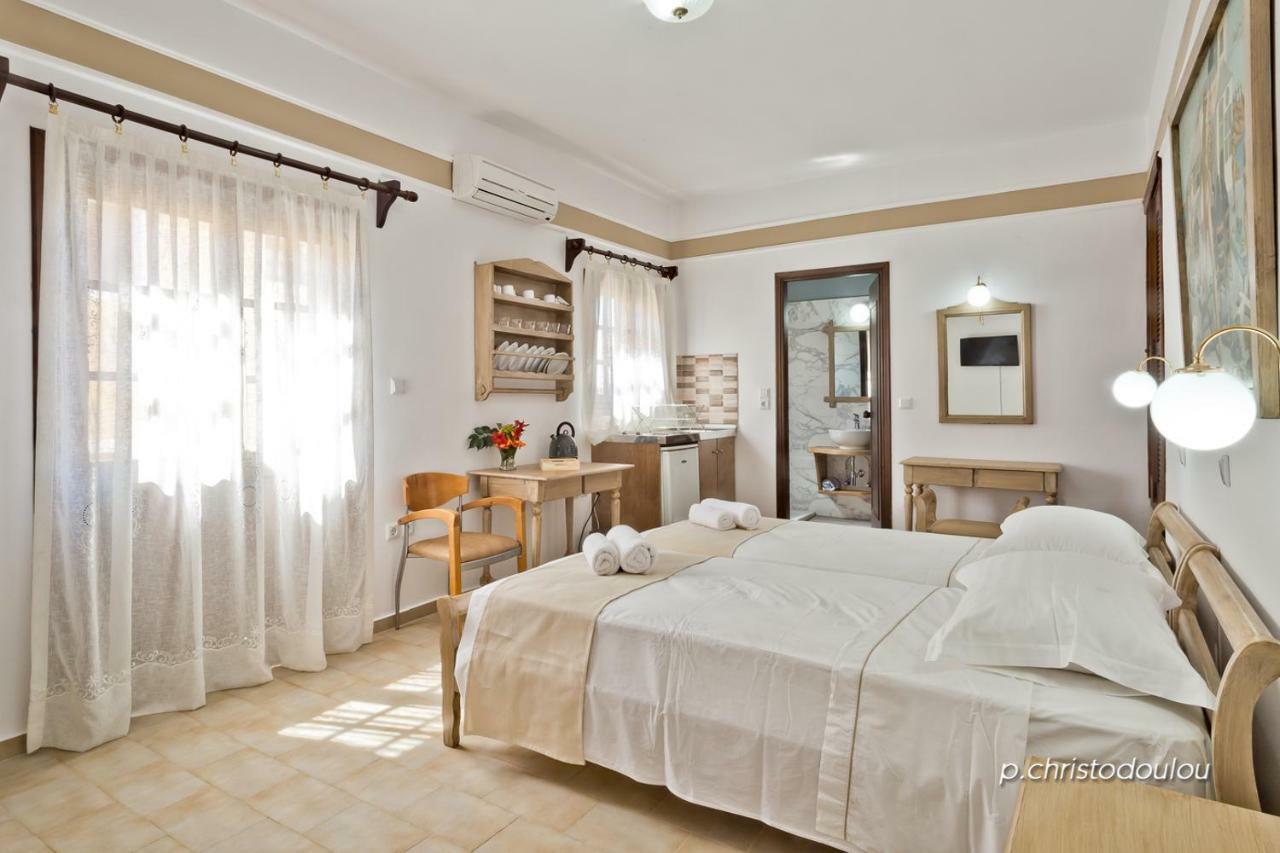Philoxenia Studios 2 Karpathos Bagian luar foto