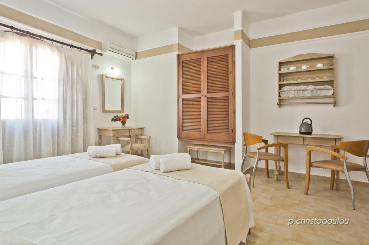Philoxenia Studios 2 Karpathos Bagian luar foto